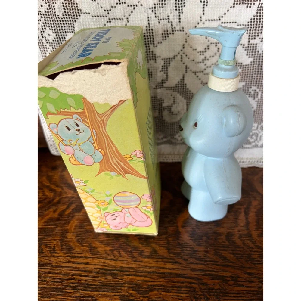 VTG 1981 Avon Teddy Bear Baby Lotion Dispenser Blue PARTIAL 10 oz Original Box